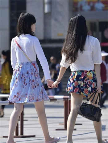 男女运动打扑克的软件