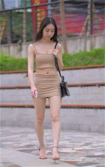 海王女网红项思醒痛哭认错