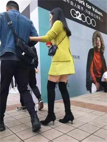 吉他妹妹原图