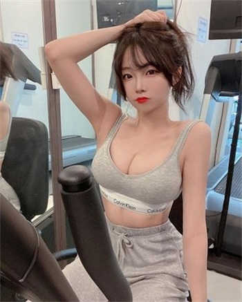 奶肌酱表情包