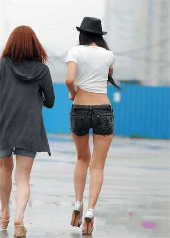 大香煮一本一区三区