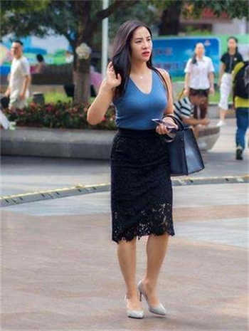 一帘之隔 妻子被按摩师