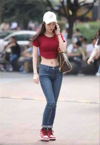 坠欲董欣免费观看