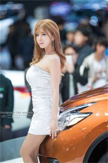 s0001女主角
