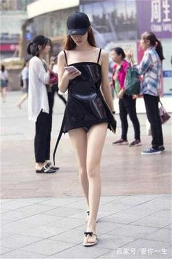 火车为什么会摇晃
