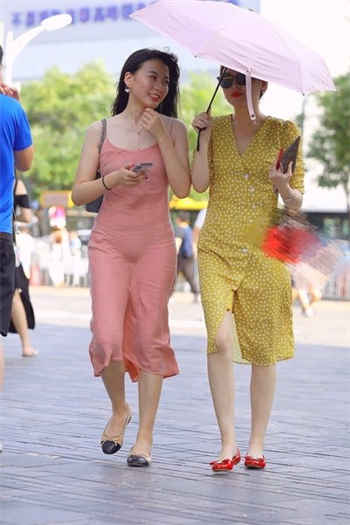 酒吧舞女的真实生活