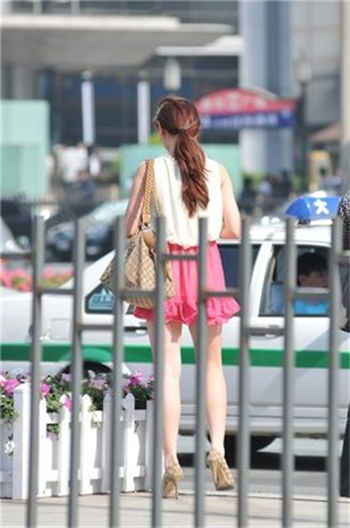 房产中介男女混乱