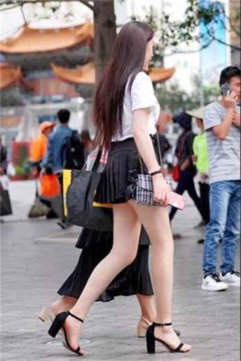 女装半身舞裙
