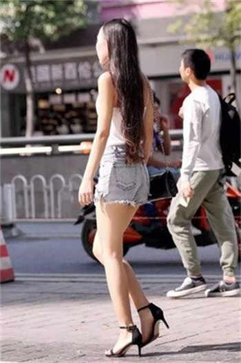 主角叫秦暖的小说