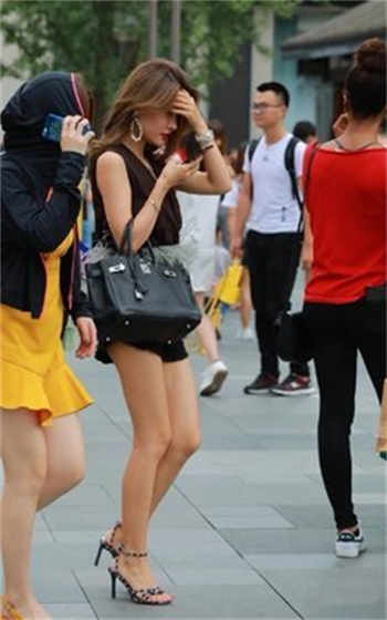 爱情公寓5咖喱衣服