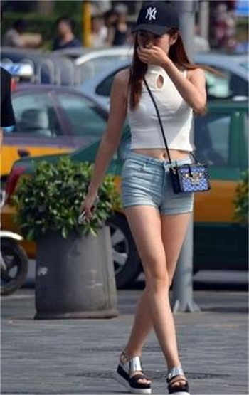 找附近的单身女性