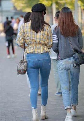 把女儿收了后宫
