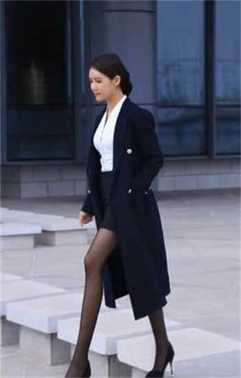 喵播万人迷视频是谁
