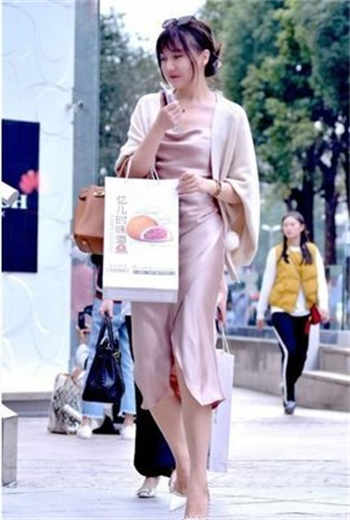 东方明珠视频女主角