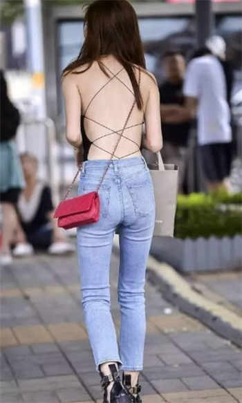 主持人小品串词大全