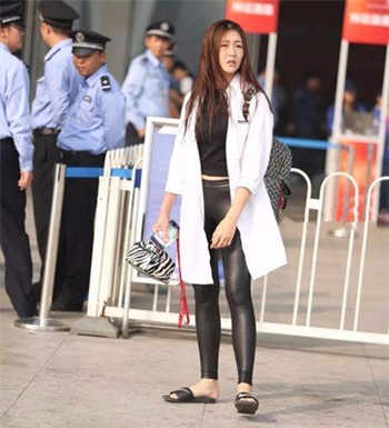 古装四仔之李慧娘马圈