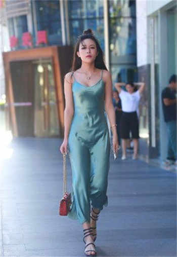 穿越到一女多男兄弟共享