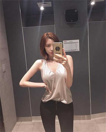 王丽霞和儿子张爽全目录